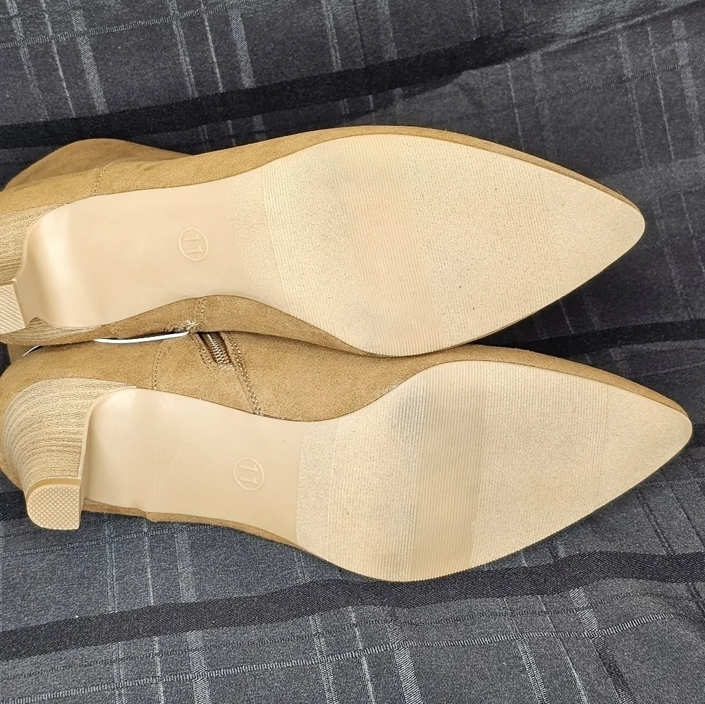 Universal Thread Faux Suede Ankle Boots ✨️NWT ✨️_6